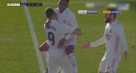 甘伯杯：巴萨4-2逆转热刺，亚马尔独造三球制胜